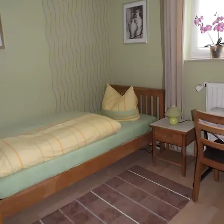 Zimmer Schmitz Anschau Room photo